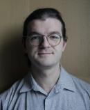 Támas Apor Méder - headshot.jpg