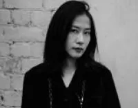 Xinyi Hong - headshot.jpeg